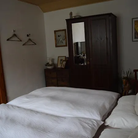 Apartment In Der Vulkaneifel 